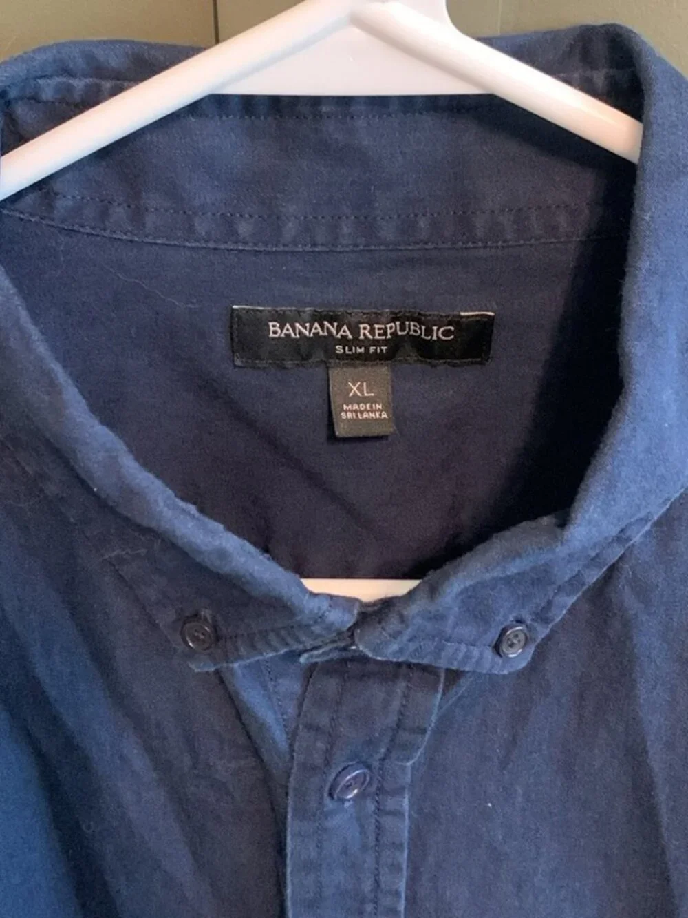 Banana Republic Men's XL Slim Fit Navy Blue Button Down Shirt Long Sleeve